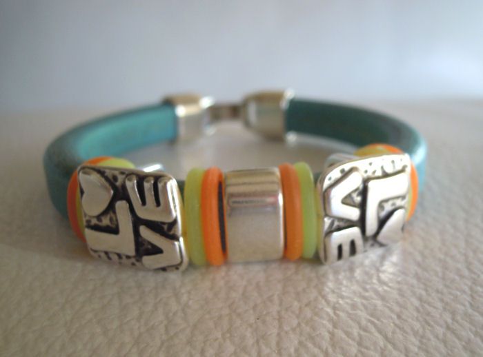 Pulseira de couro Regaliz Turquoise Love 