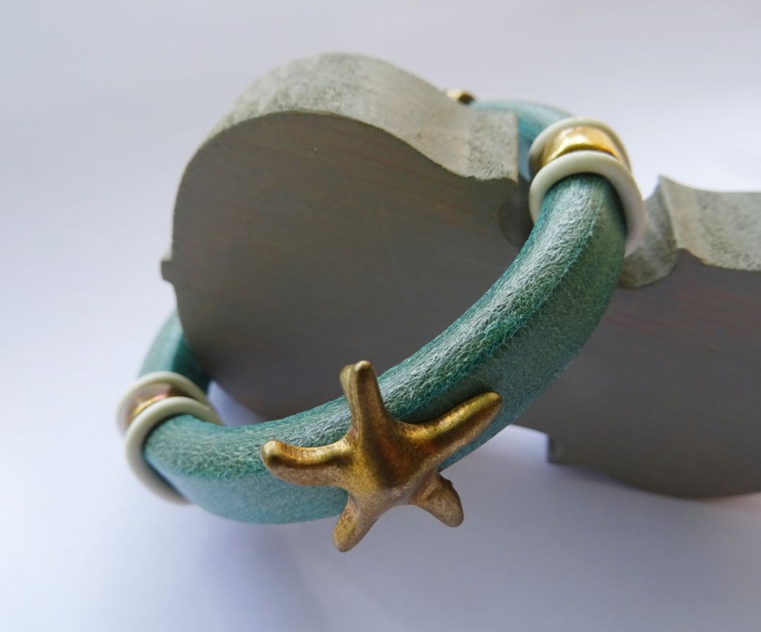 Pulseira de couro Regaliz turquesa Estrela do mar