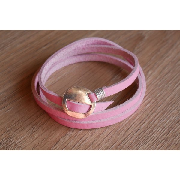 Pulseira de couro rosa tripla volta