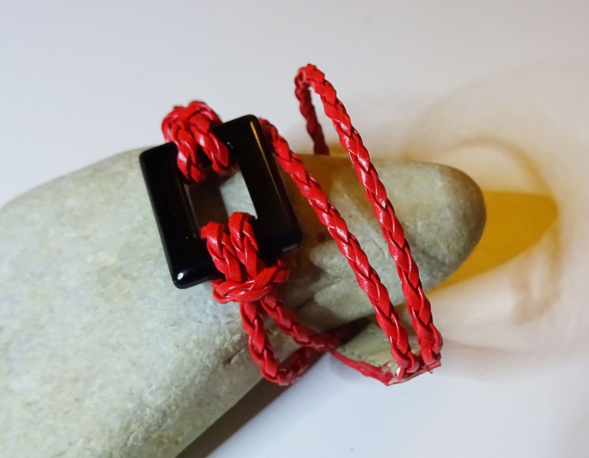 Bracelet montre tressé rouge