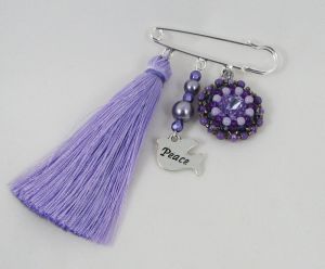 Broche de Amizade Púrpura com Pompon 