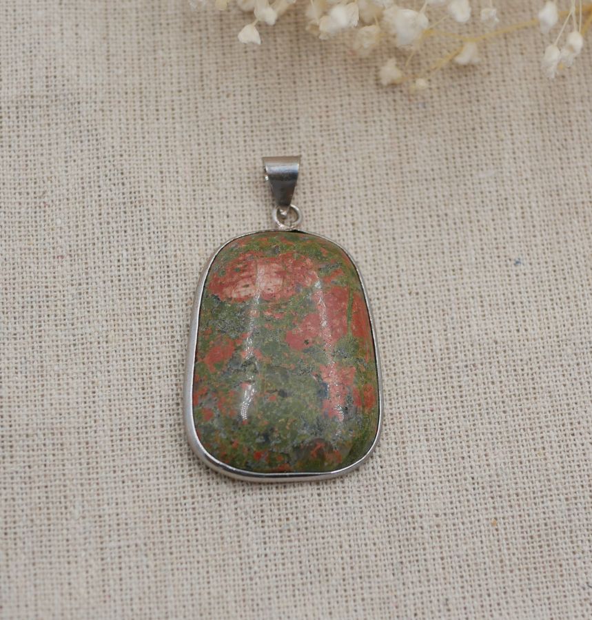 Conjunto de pingentes de cabochon em pedra unakite de forma rectangular redonda