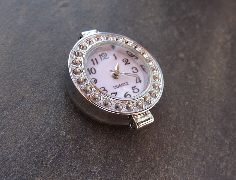 Cadran de montre argent&eacute; blanc rond