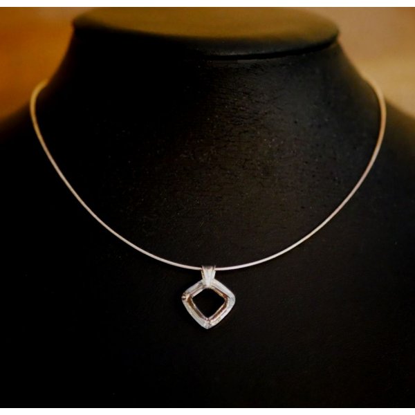 Colar de prata pingente Swarovski Cosmic Square