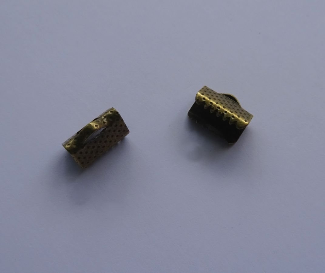 Tampa das extremidades bronze 10 mm x 2