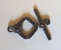 Diamante negro de níquel T-clasp 20