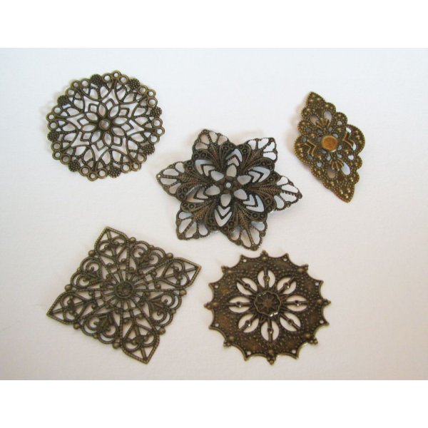 Conjunto de 5 estampas de bronze envelhecido de várias formas