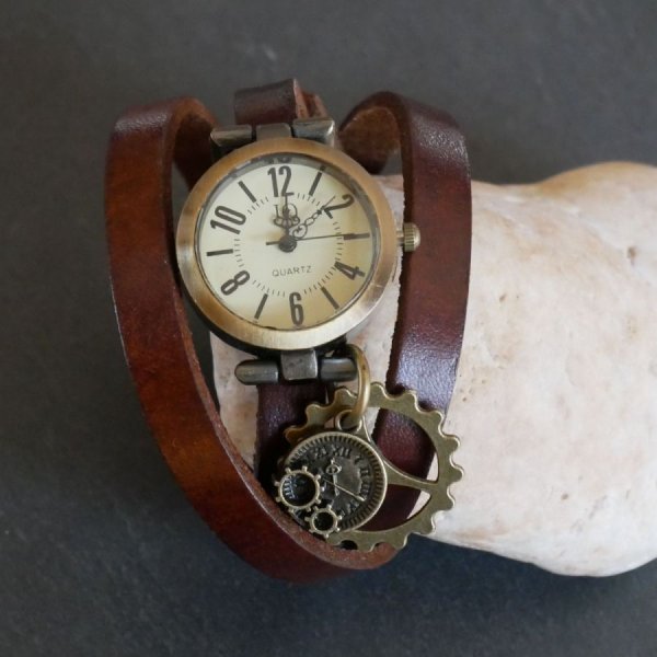 Montre bracelet 3 tours cuir Steampunk