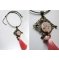 Pendente de cabochon Muffin gourmand com pompom rosa