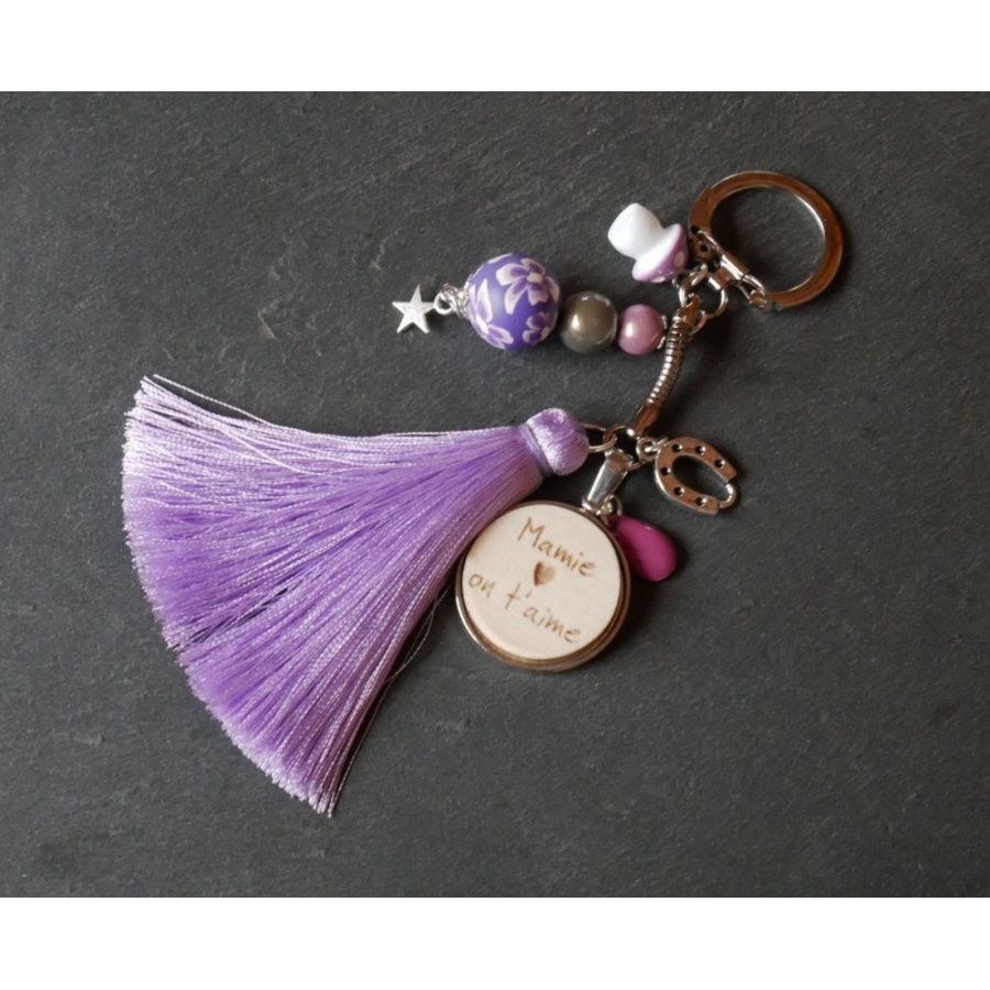 Chaveiro de cabochon de madeira com parma tassel