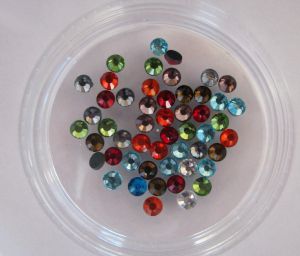Strass SS20 mistura de cores hotfix x 50