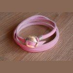 Pulseira de couro rosa tripla volta