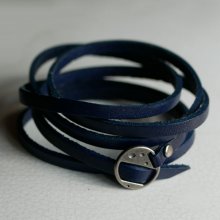 Correia de couro de 5 voltas azul-marinho ajustável